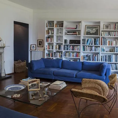 Sleeps 12 With Pool And Air Con Baveno