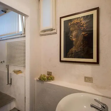 Villa Sleeps 12 With Pool And Air Con Baveno